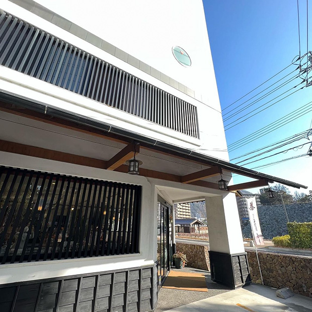 三原本店外観